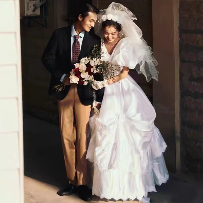 Retro Studio Theme Wedding Dre - Portrait Photography With Lighting recensie en prijs